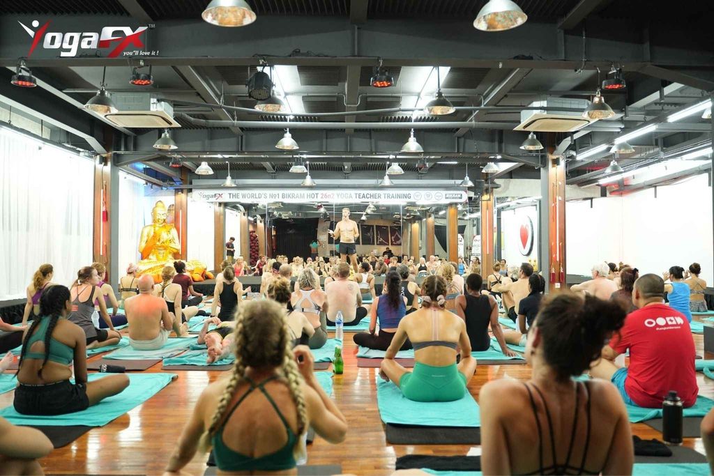 Our 26 and 2 yoga teacher training with Mr. Ian trained has taught more than 1,500 graduates from over 80 countries, and was appointed Master Trainer of the Republic of Indonesia Yogasana Sports Federation in 2026